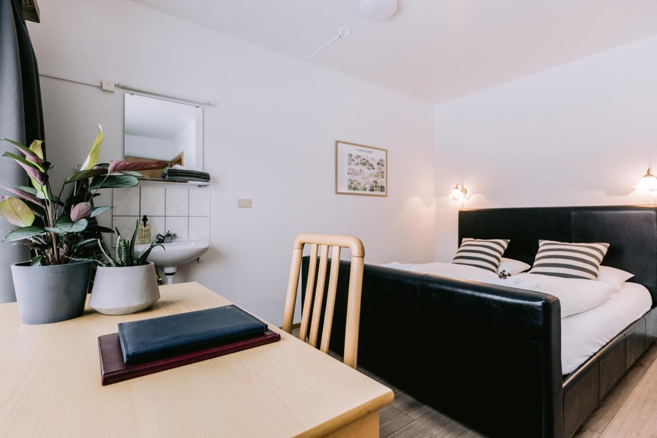 Elda Guesthouse Миван Экстерьер фото