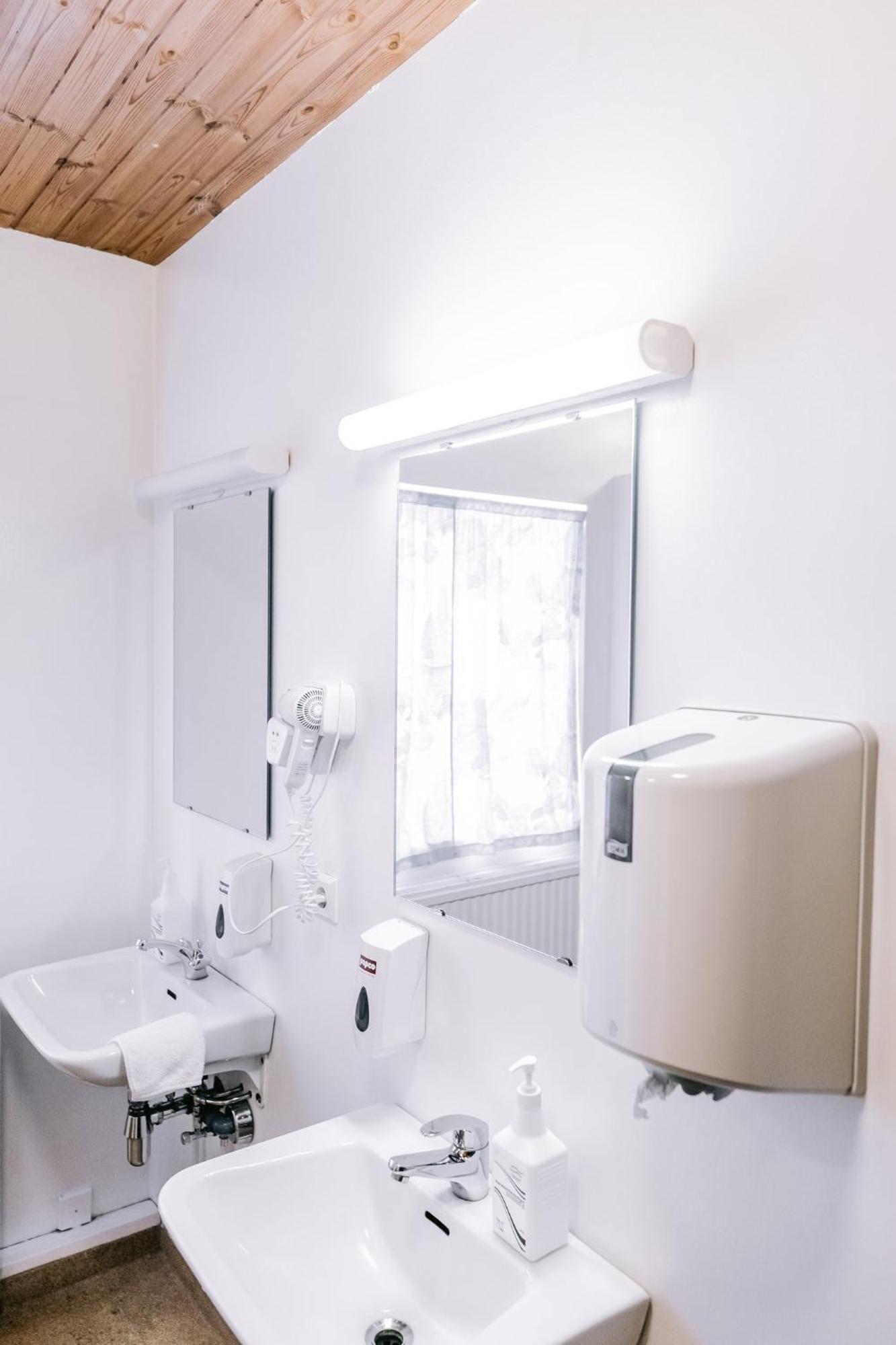 Elda Guesthouse Миван Экстерьер фото